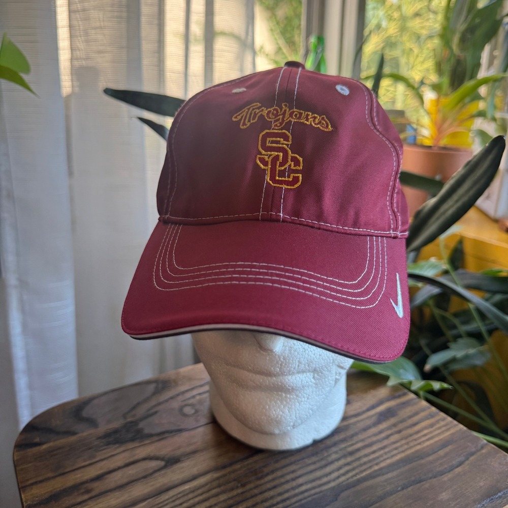 Nike Golf USC Trojans Hat Cardinal Red Adjustable Baseball Cap One Size NCAA
